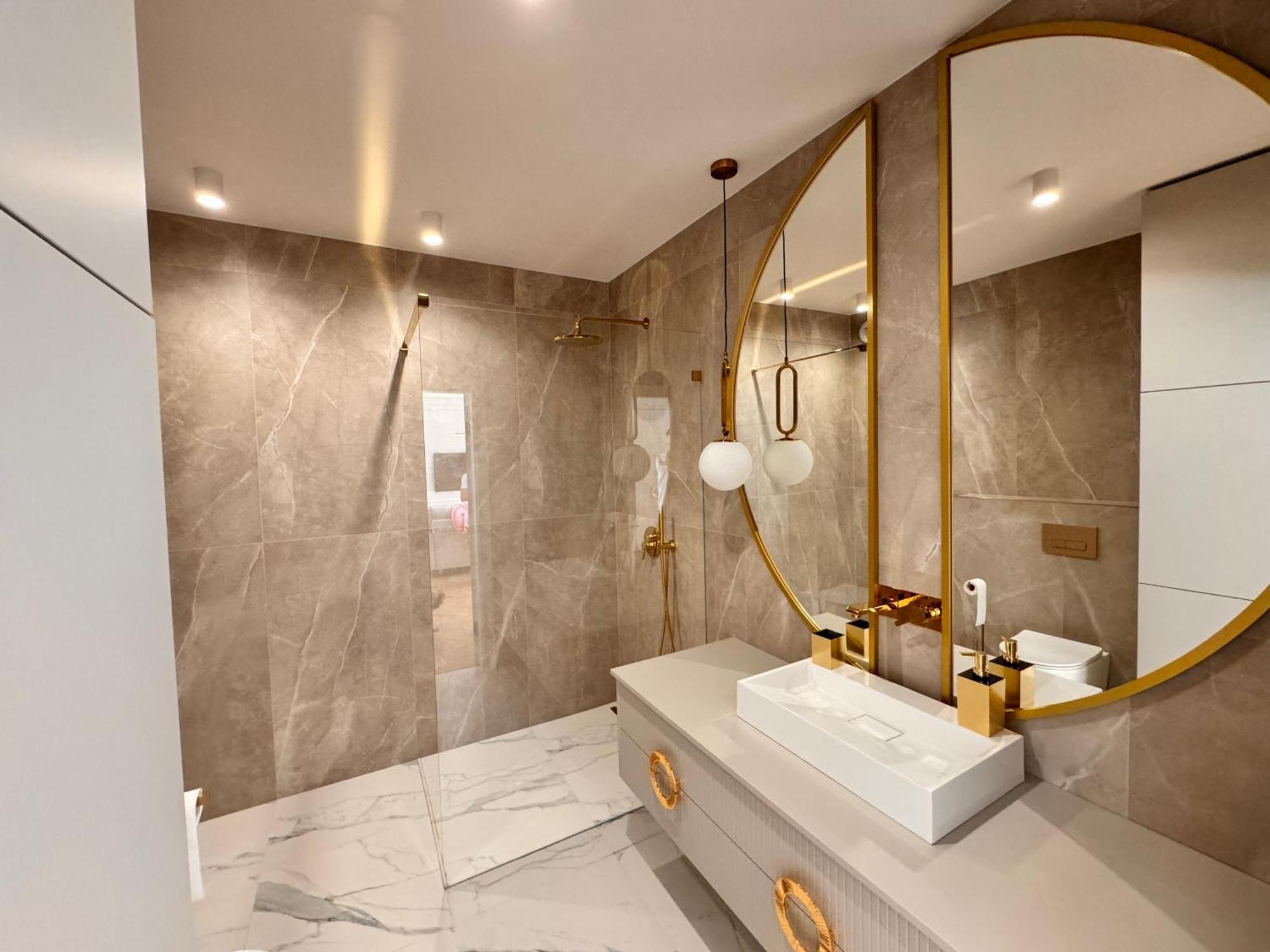 Taupe II Wyjatkowy Apartament W Centrum Lodzi Dış mekan fotoğraf